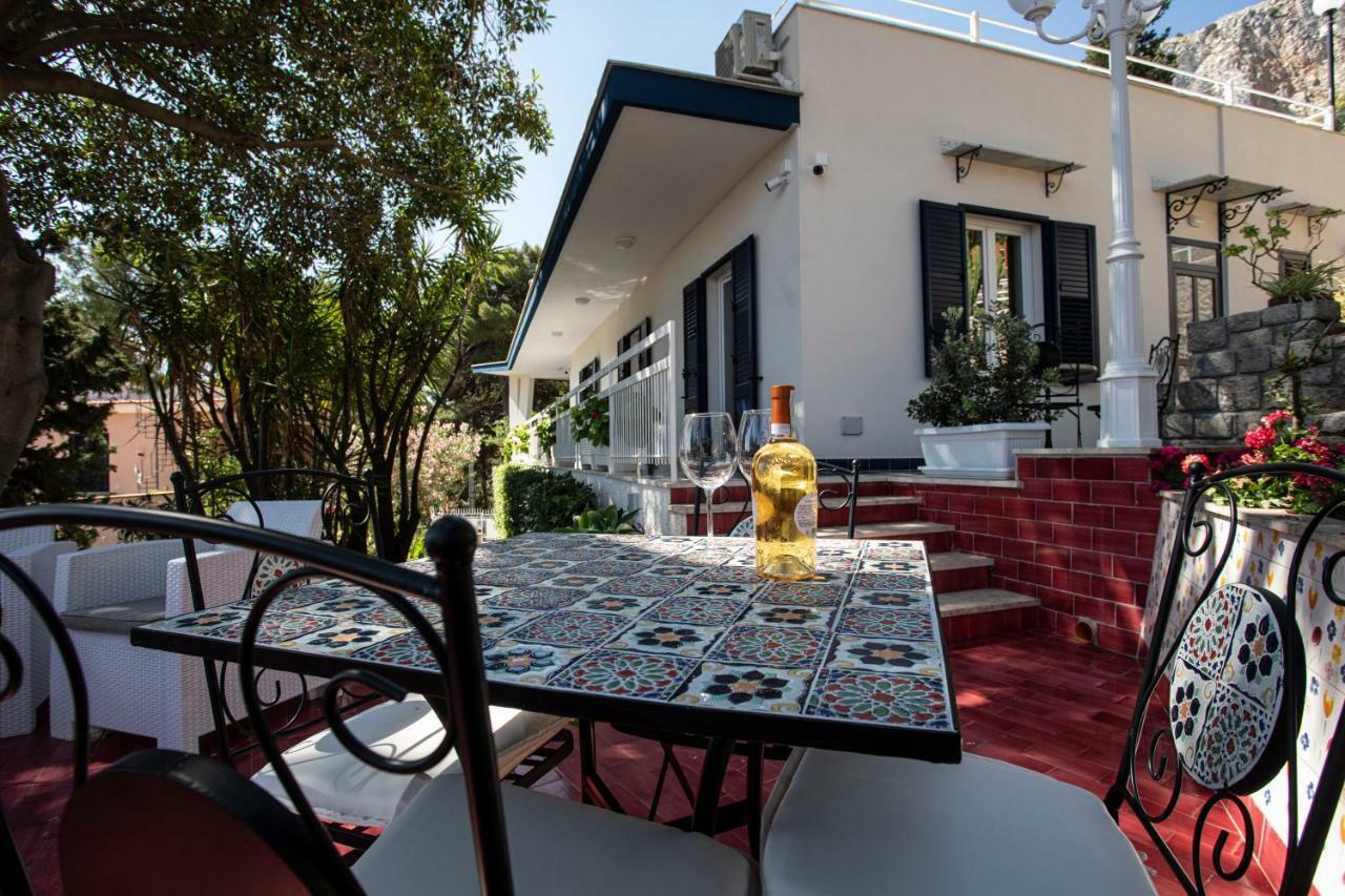 Villa Aurora Mondello Addaura Esterno foto